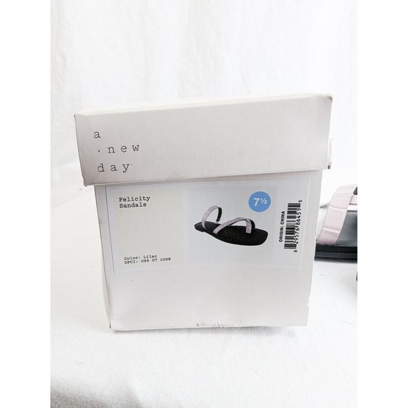 A New Day Target Women's Felicity Purple Cross Strap Toe Ring Sandals Sz 7.5 - Picture 5 of 5